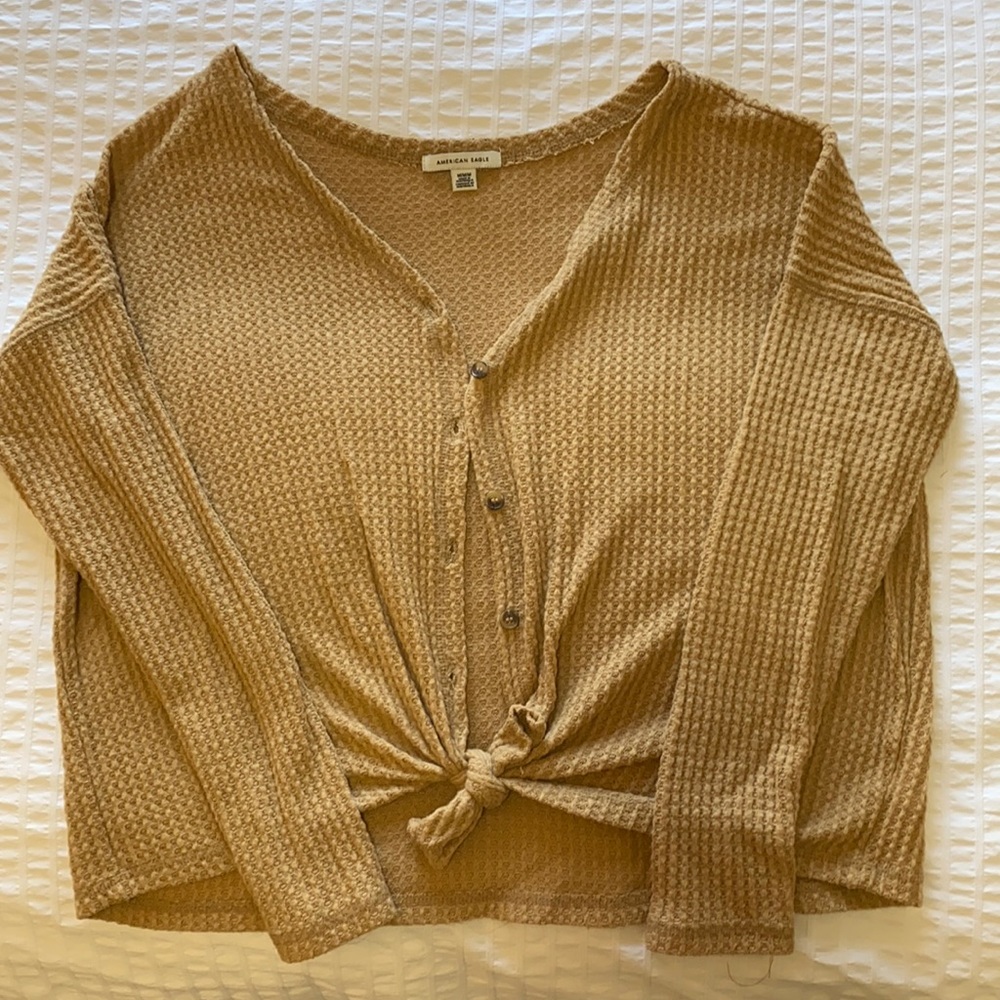 Size M American Eagle cardigan